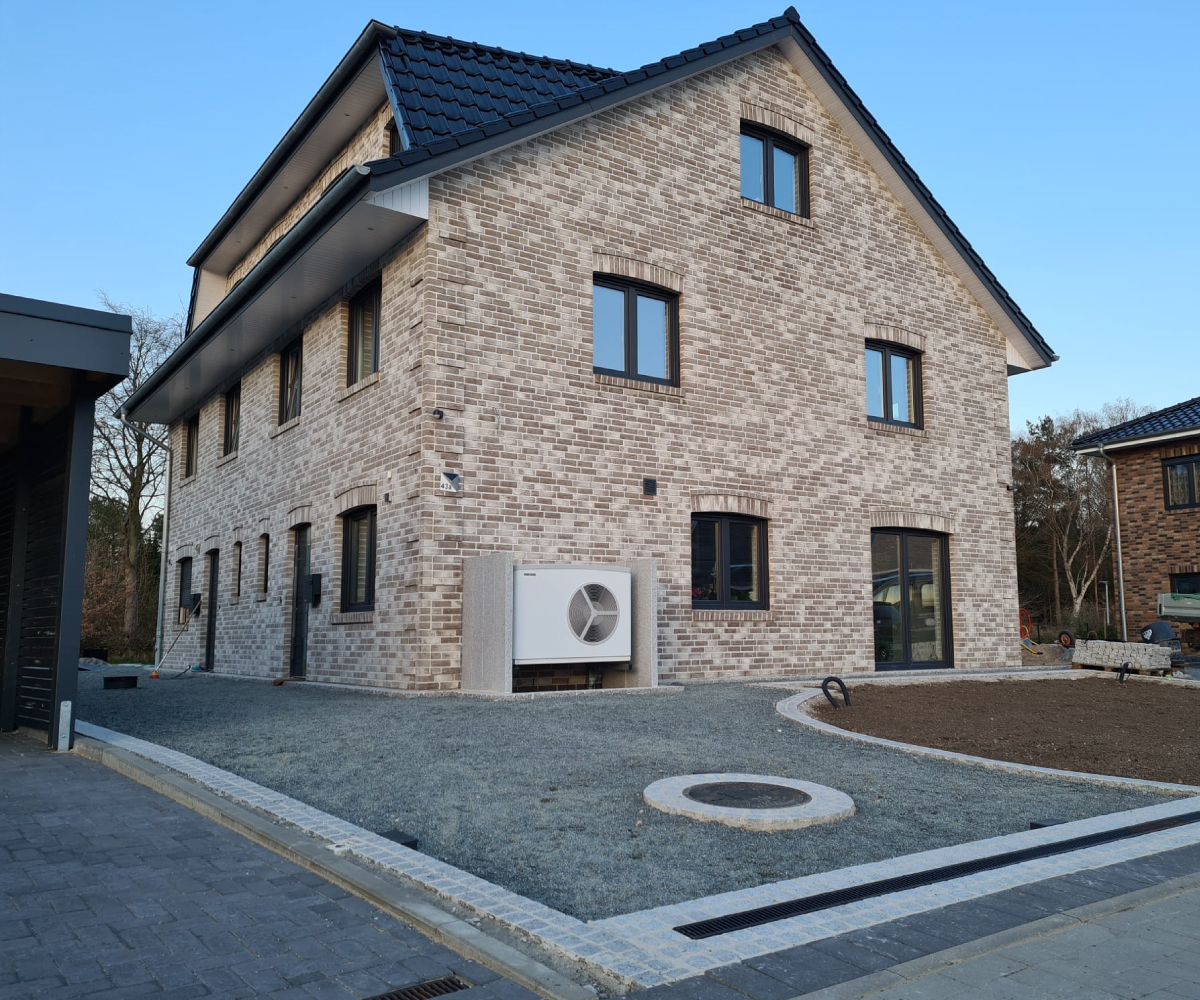 Zeitlose-Architektur-trifft-moderne-Wohnqualität-01